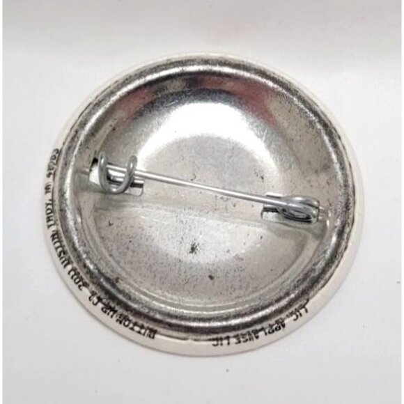 Vintage 1987 Applause California Raisins 1.5" Button Pinback White Round - Picture 2 of 3